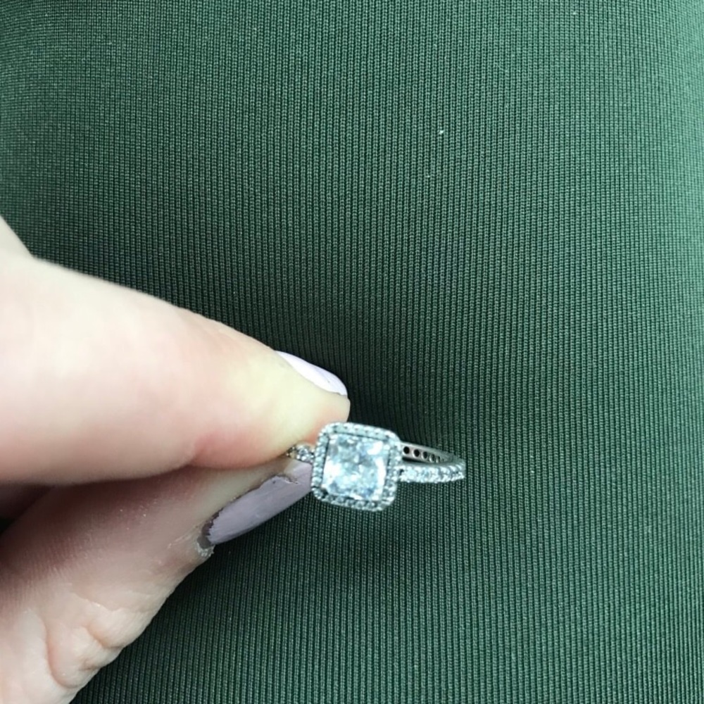 Pandora Ring